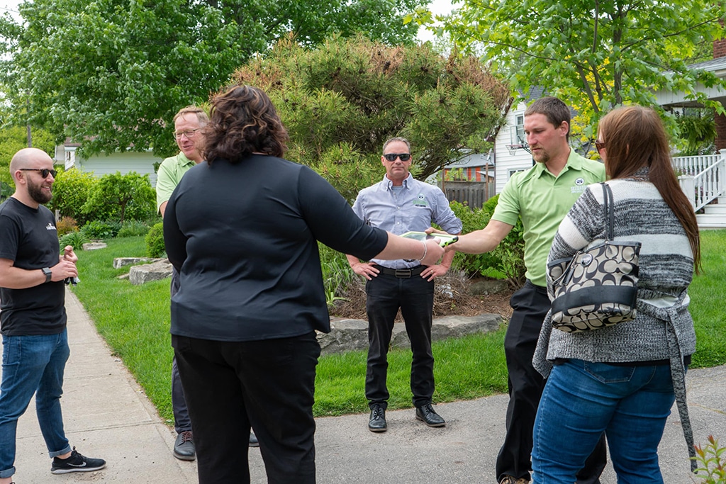 Why Recessions Pour Profits into One Pioneering Animal Franchise